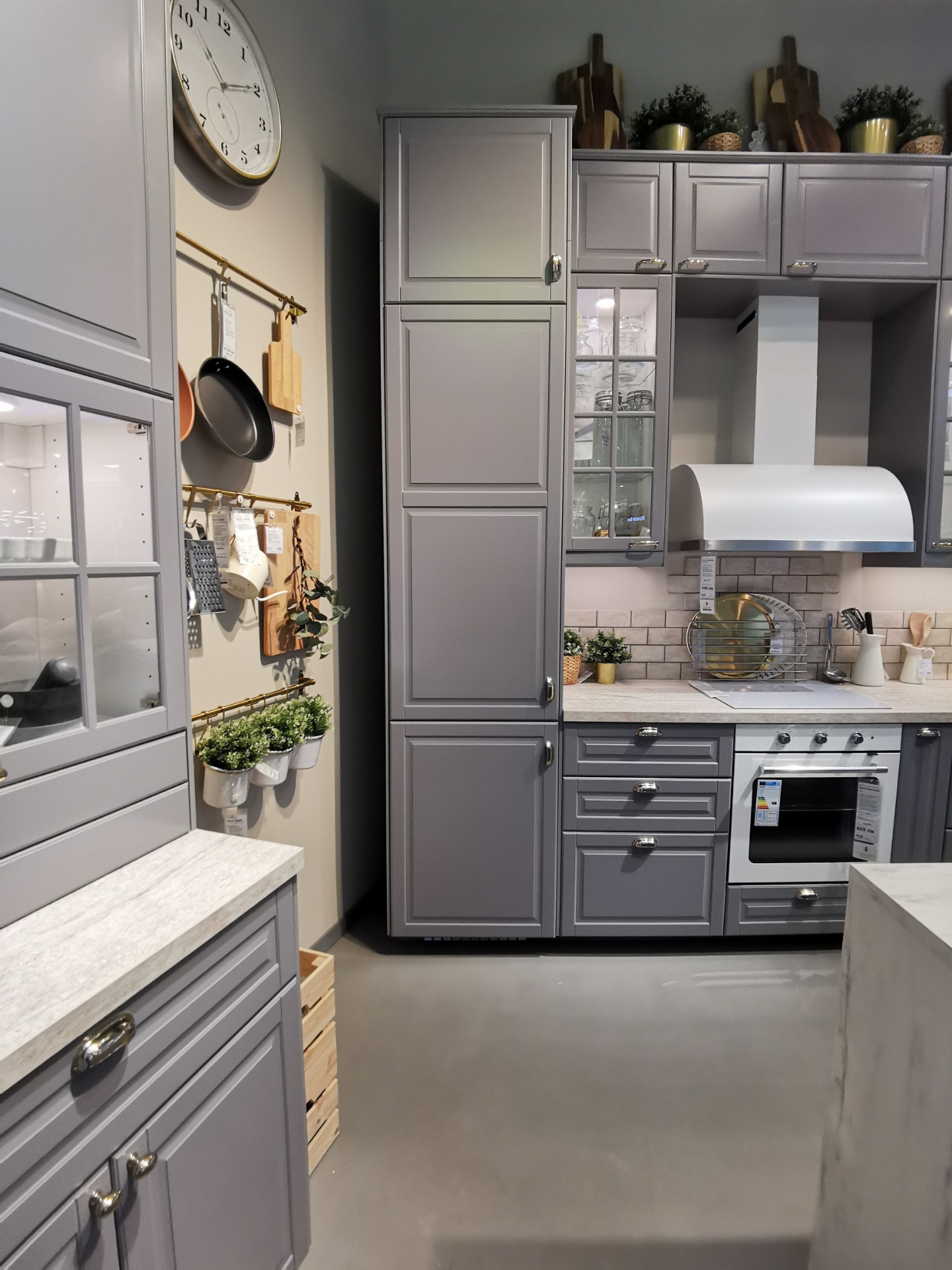 Creating a unique and personalized kitchen with IKEA